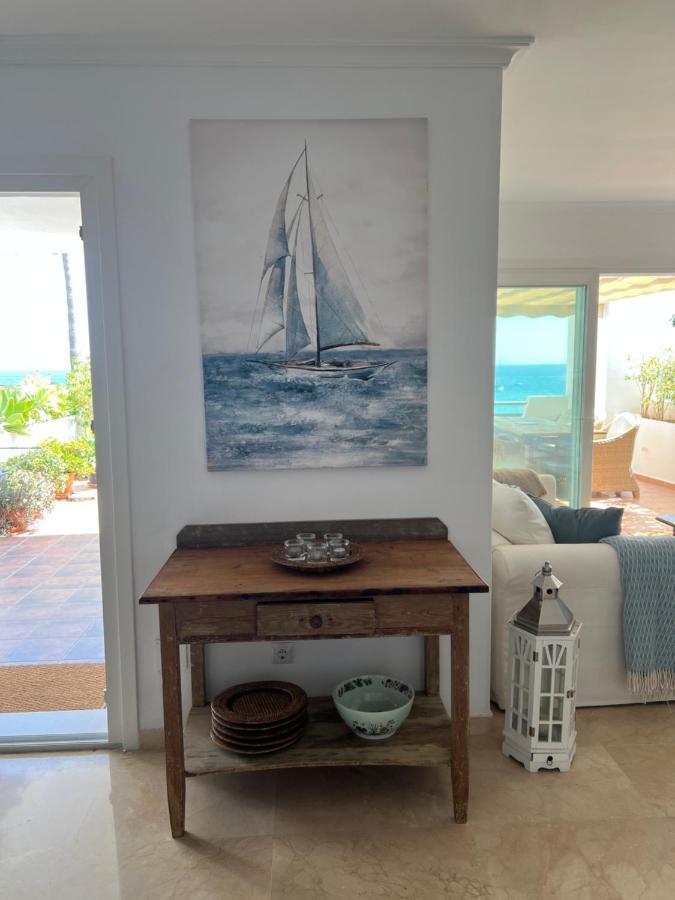 Playa Cristo Amazing Beach Terrace Appartment Estepona Eksteriør bilde