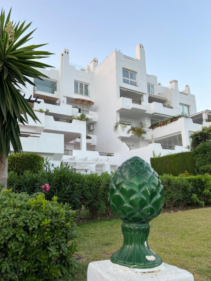 Playa Cristo Amazing Beach Terrace Appartment Estepona Eksteriør bilde